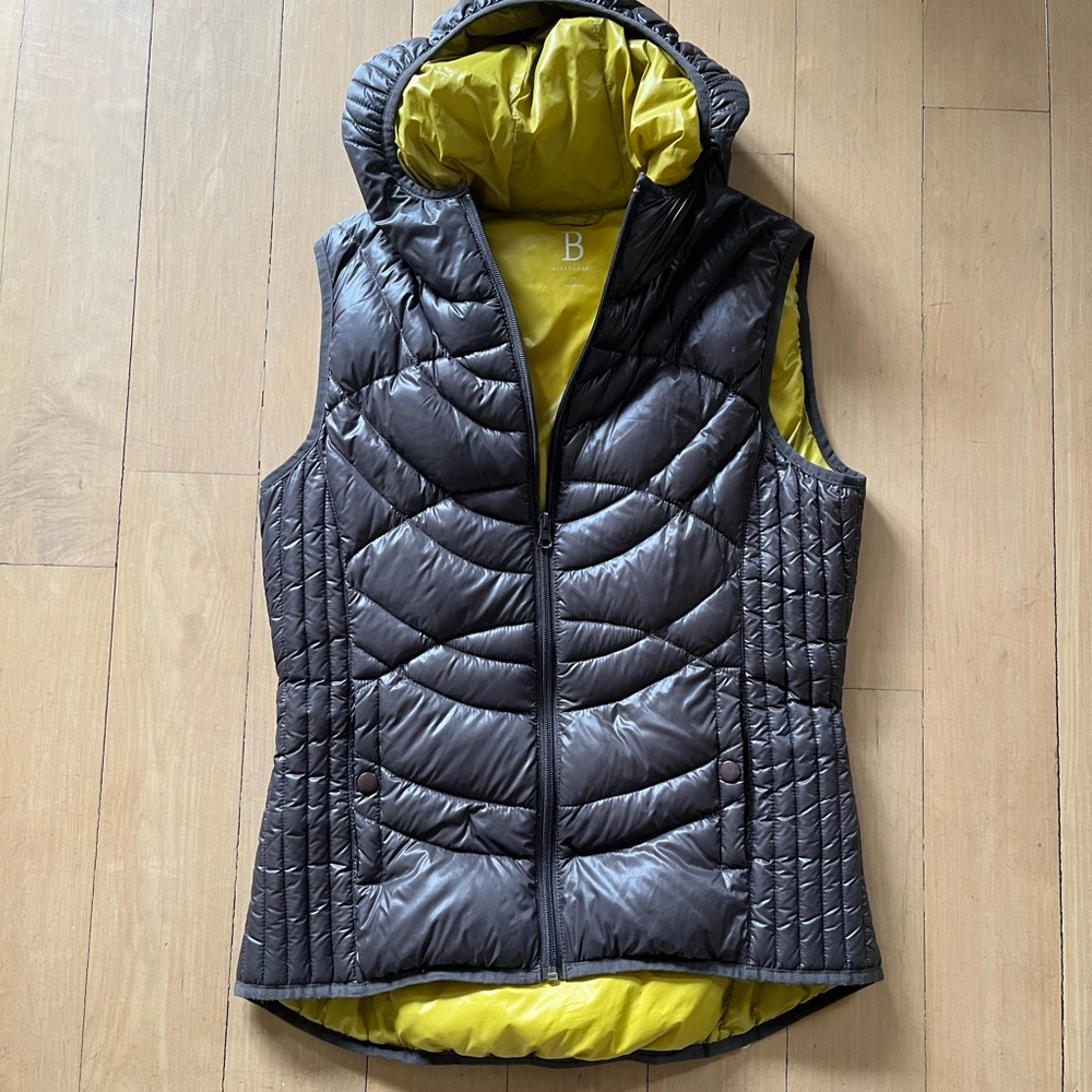 Light weight packable vest.